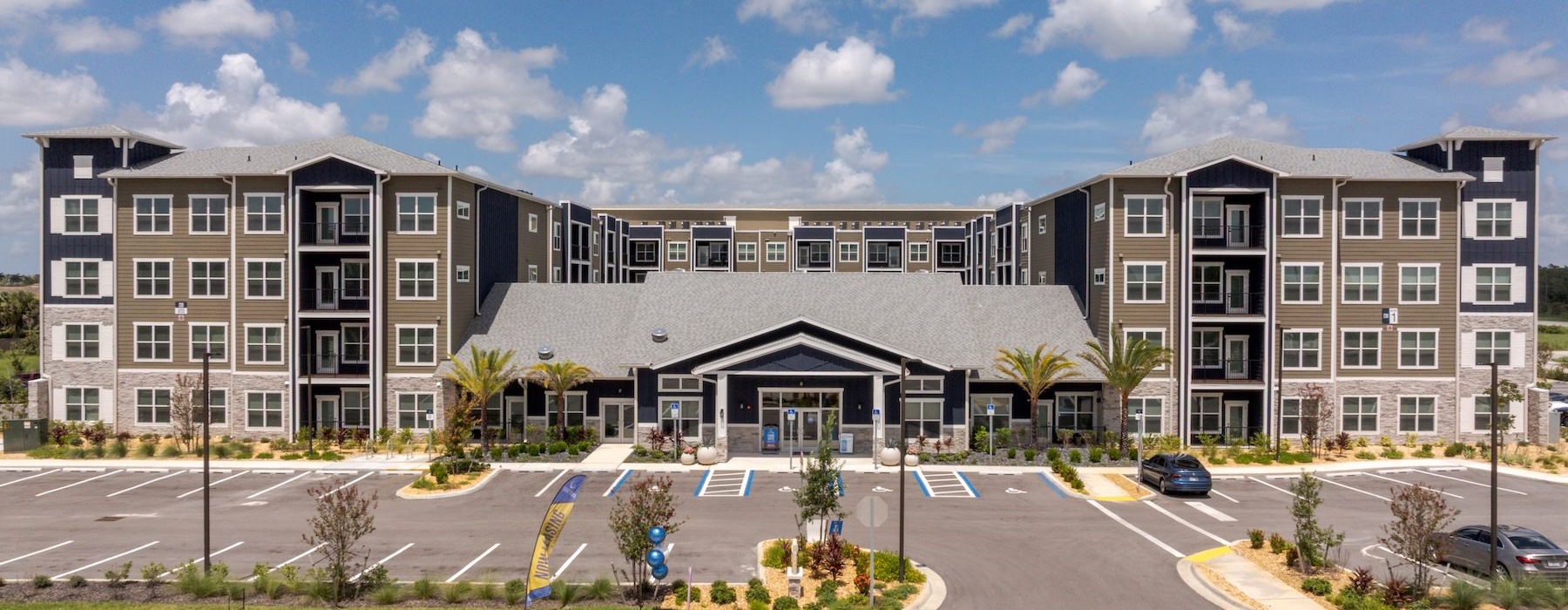 a large building with many windows